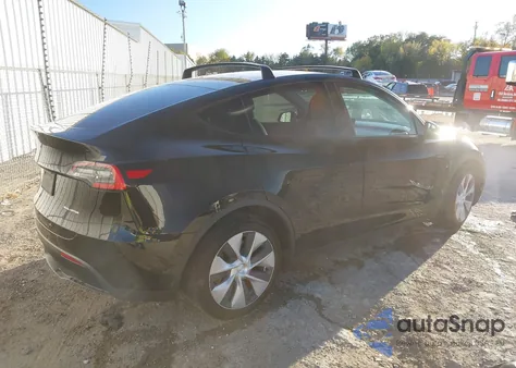 2021 Tesla Model Y Long Range Dual Motor All-Wheel Drive from USA, damaged, VIN 5YJYGDEE6MF079322